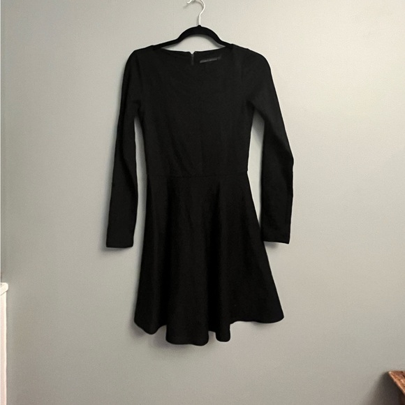 Alice and Olivia Balletcore Dress - Picture 2 of 5